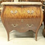 844 8429 CHEST OF DRAWERS